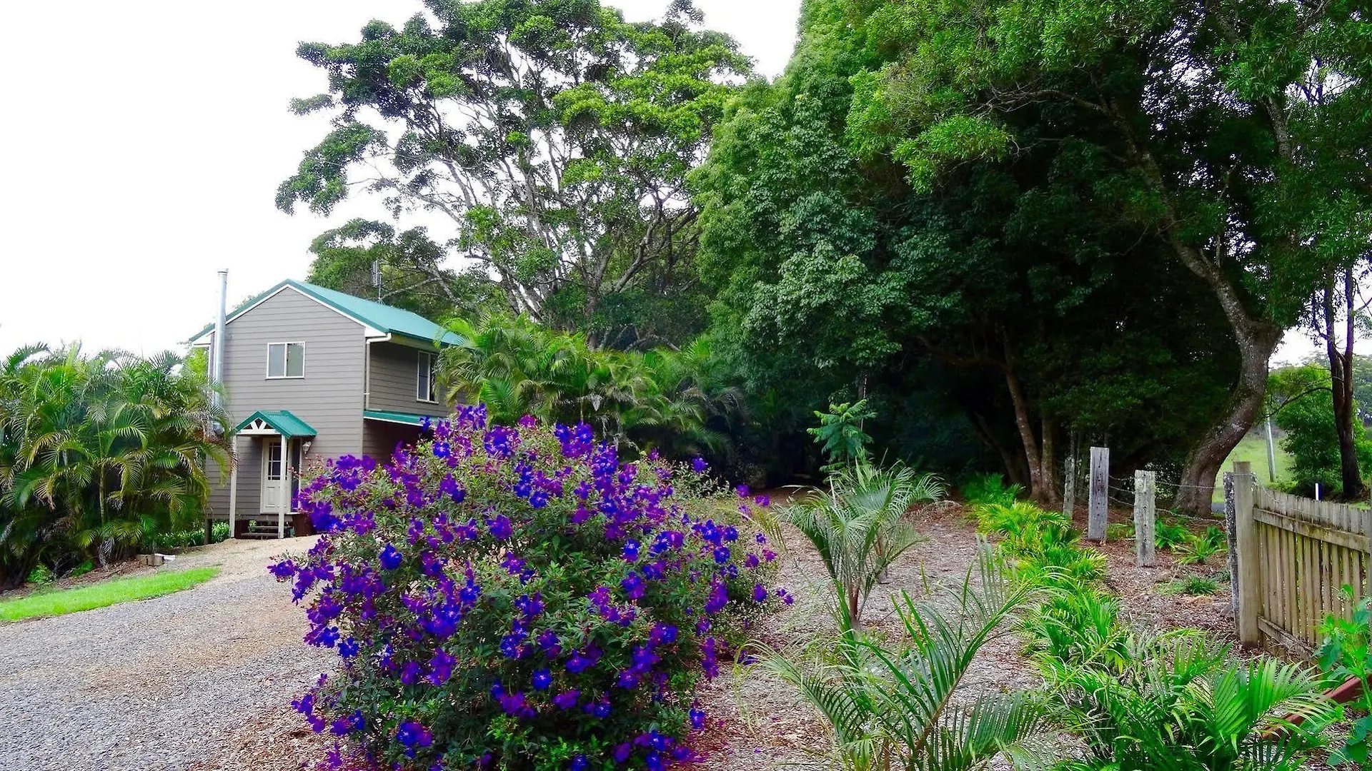 Maleny Luxury Cottages Australia