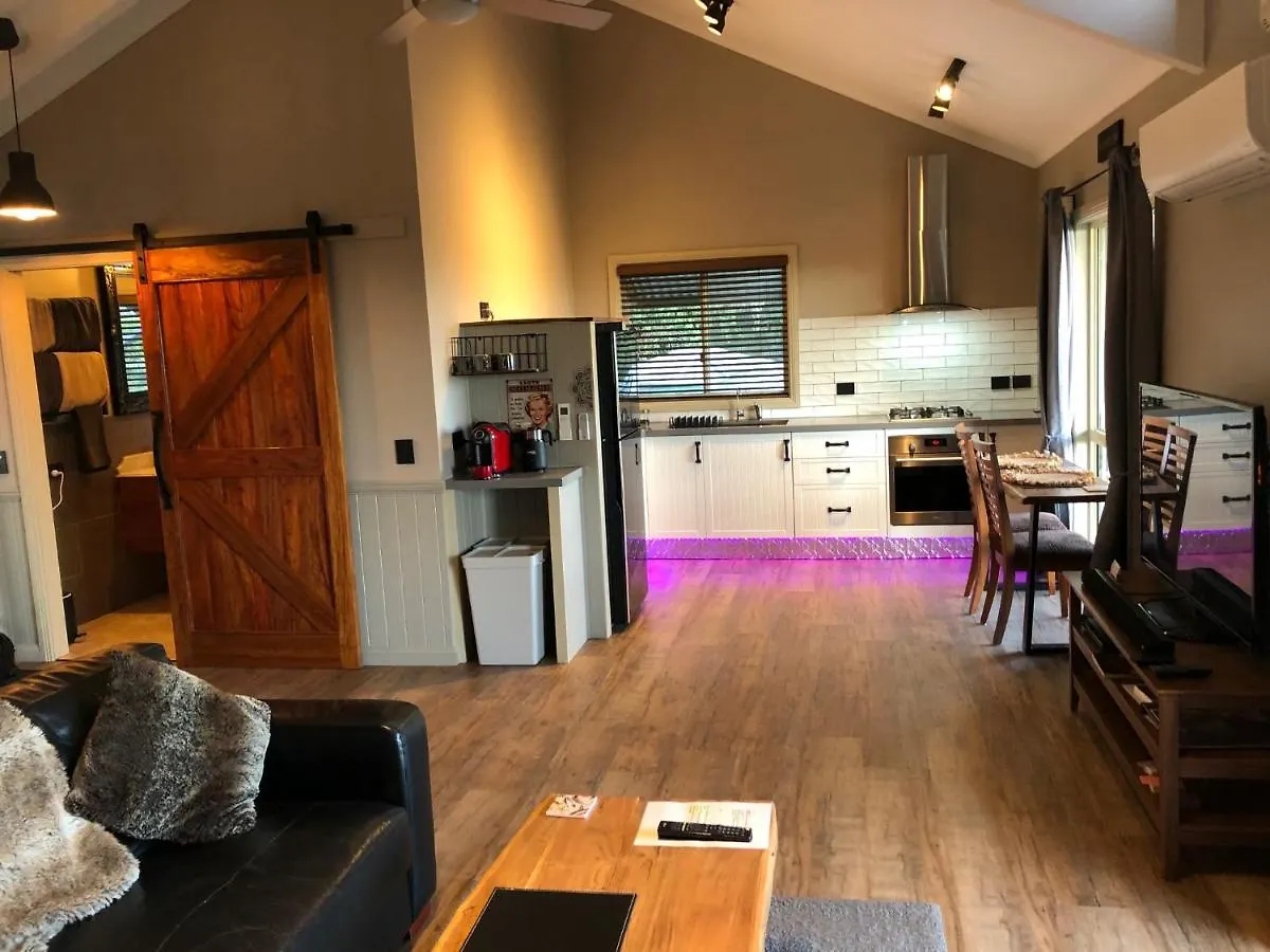 Maleny Luxury Cottages