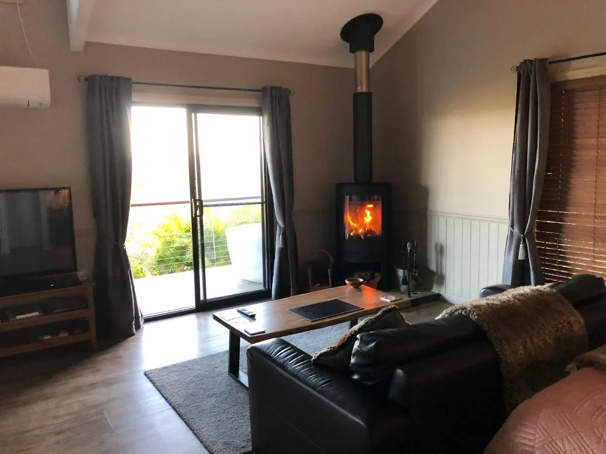 Maleny Luxury Cottages 0*,  Austrálie