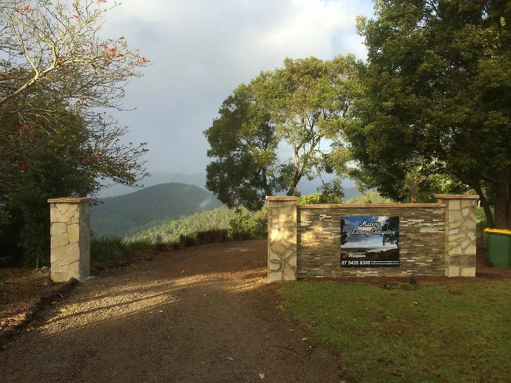 Maleny Luxury Cottages Chata